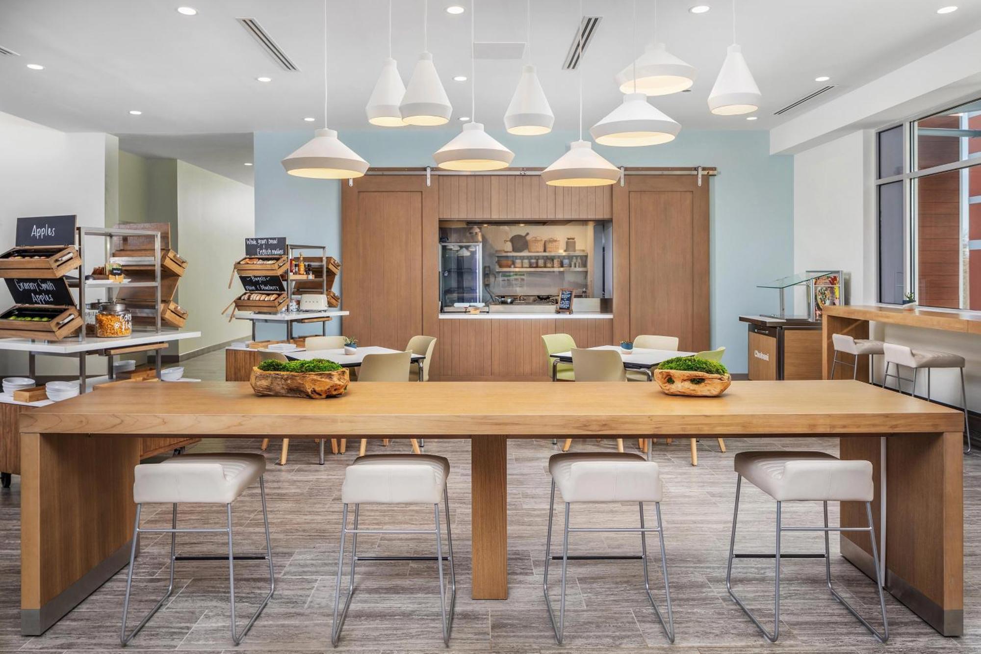 Element Knoxville West Bagian luar foto